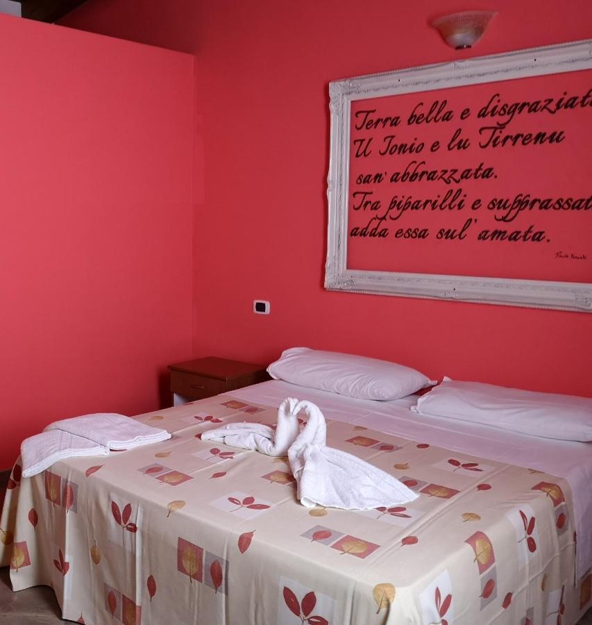 Azienda Agrituristica La Fonte Villa Bonifati Bagian luar foto